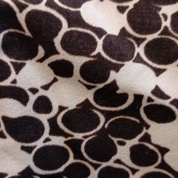 Haani Soft Knit Dress - Picture 12 of 12